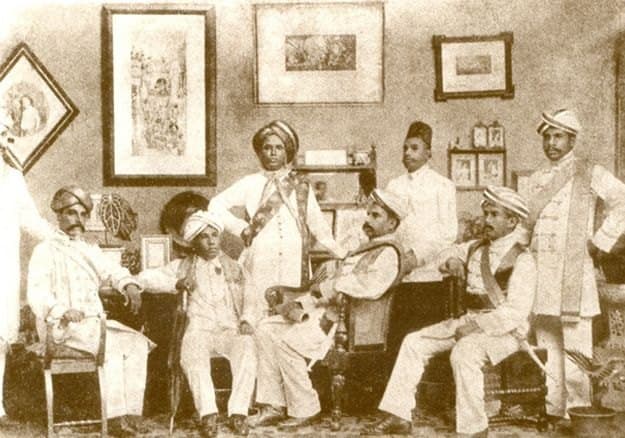 Family group portrait from the Tissanayagam archive